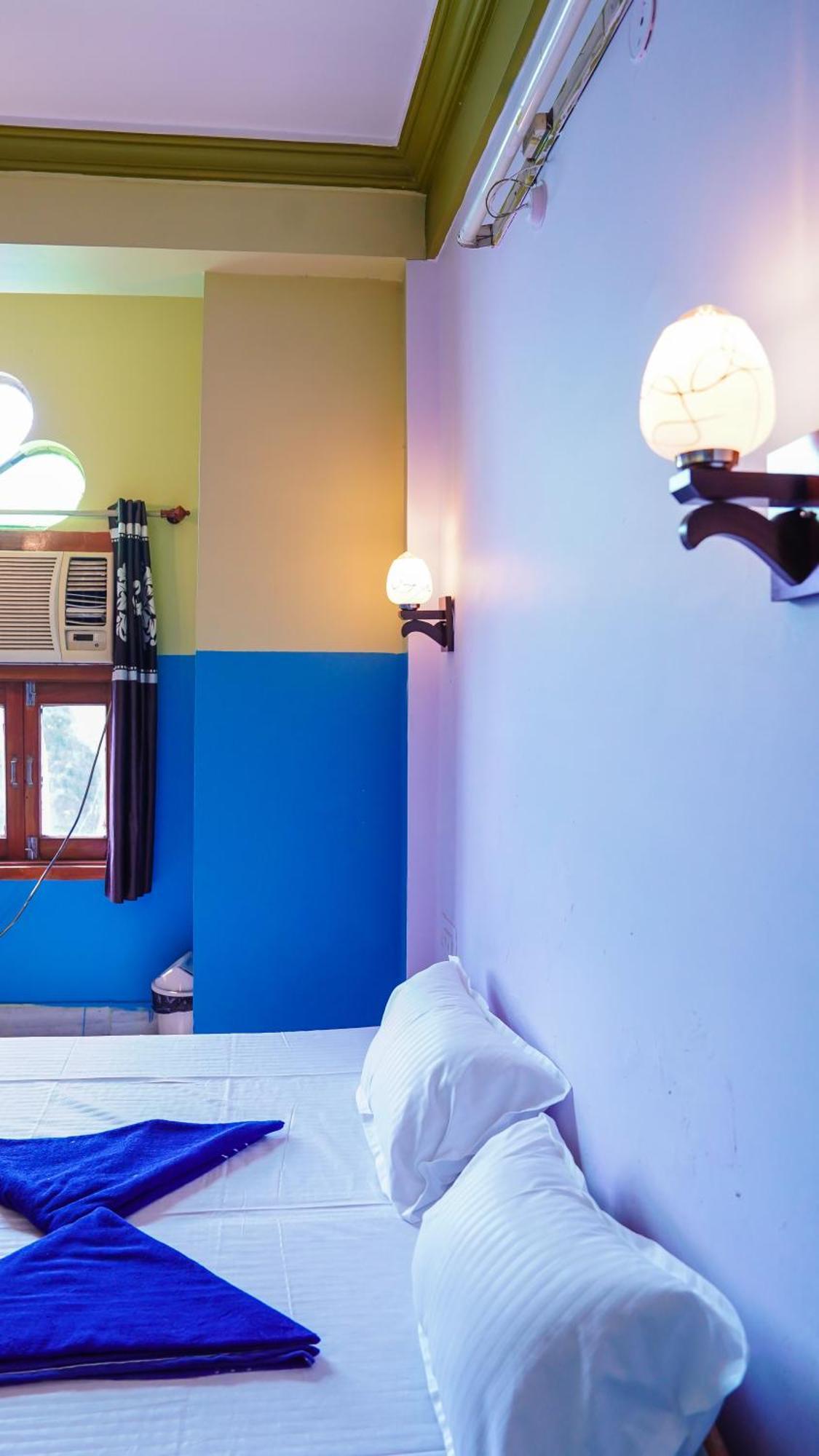 Safar Hostel Пушкар Екстериор снимка