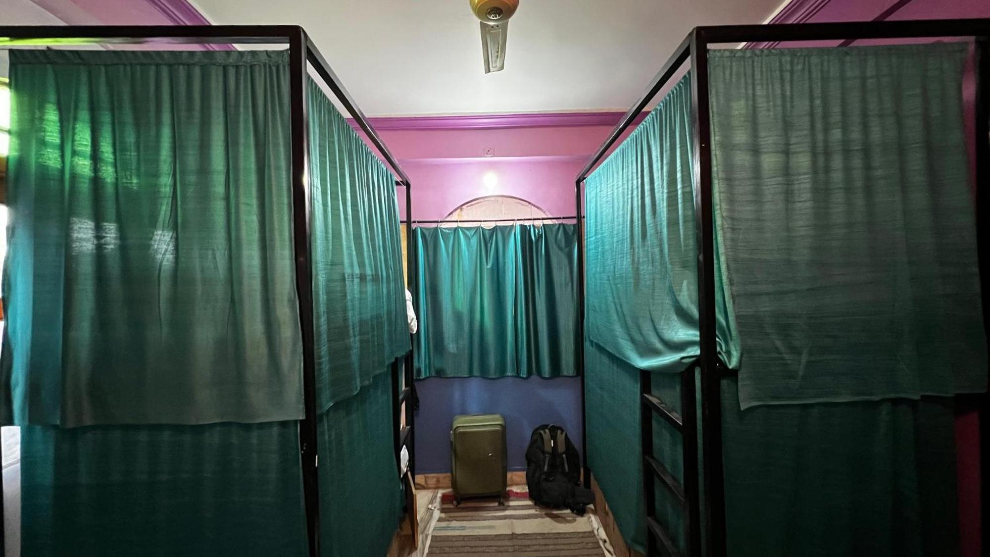 Safar Hostel Пушкар Екстериор снимка
