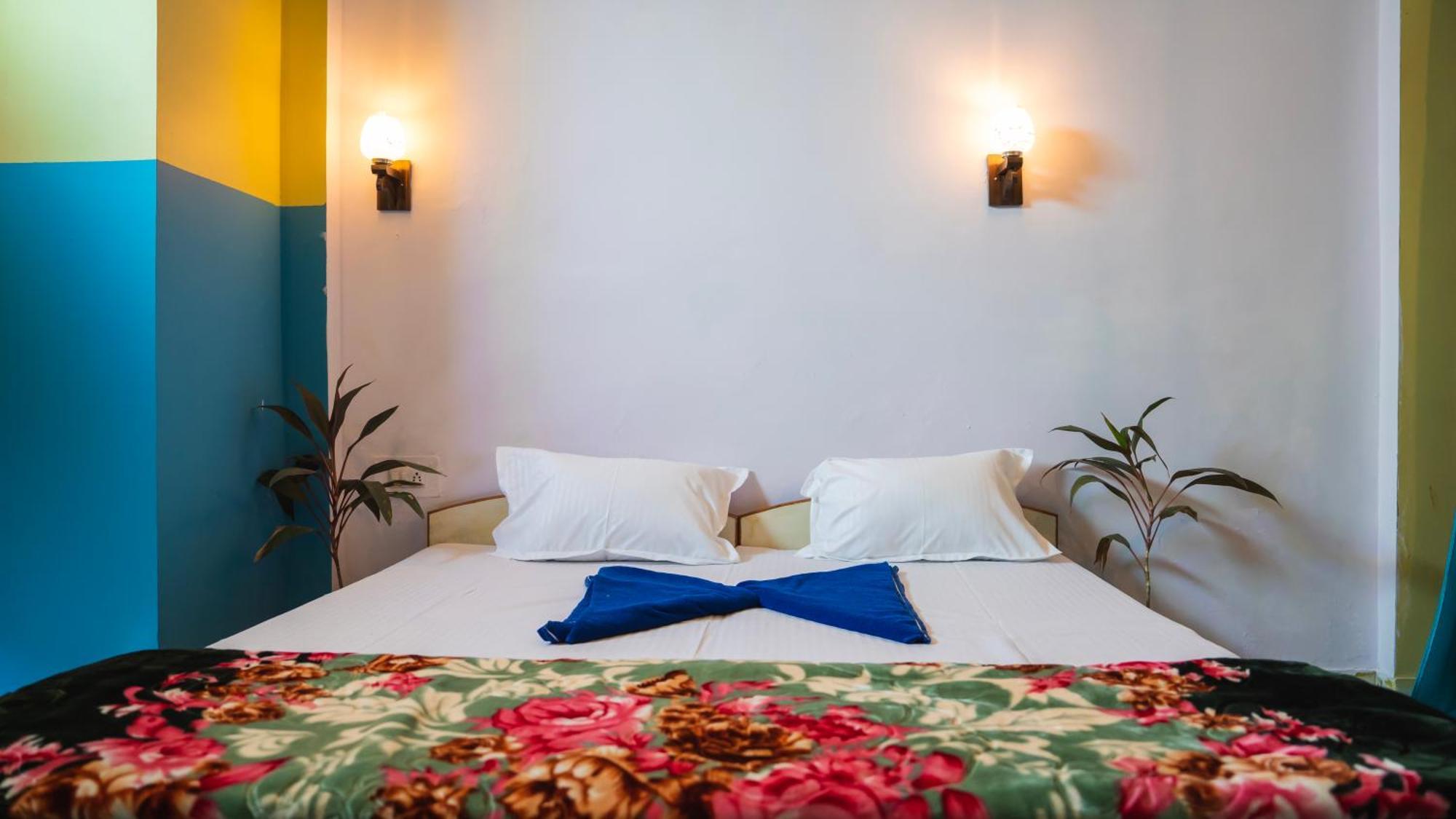 Safar Hostel Пушкар Екстериор снимка